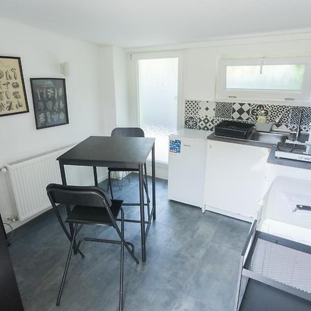 Hi-Bp Garden City Batsanyi Tiny House Near The City Train With Free Parking ブダペスト エクステリア 写真