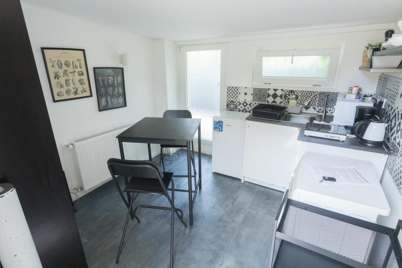 Hi-Bp Garden City Batsanyi Tiny House Near The City Train With Free Parking ブダペスト エクステリア 写真